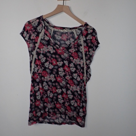 Roxy PacSun Women's Lightweight Floral Shirt Raw Hem size L - Picture 1 of 8